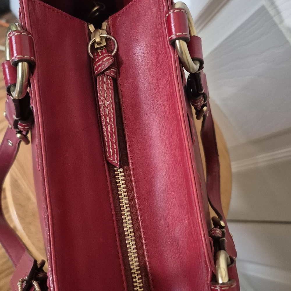 Coach Burgundy Red Leather Carryall Gallery Tote With Gold Hardward 2007 - Picture 12 of 16